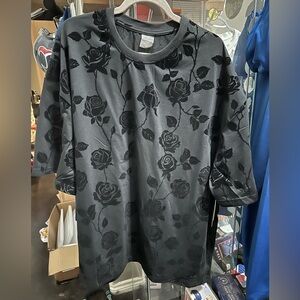 Casual Soft with Embossed Stretch Allover Rose T-Shirt